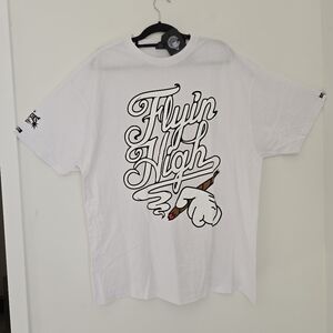 Crooks & Castles Men's T-Shirt Flyin High Short Sleeve Crewneck 2XL White NWT